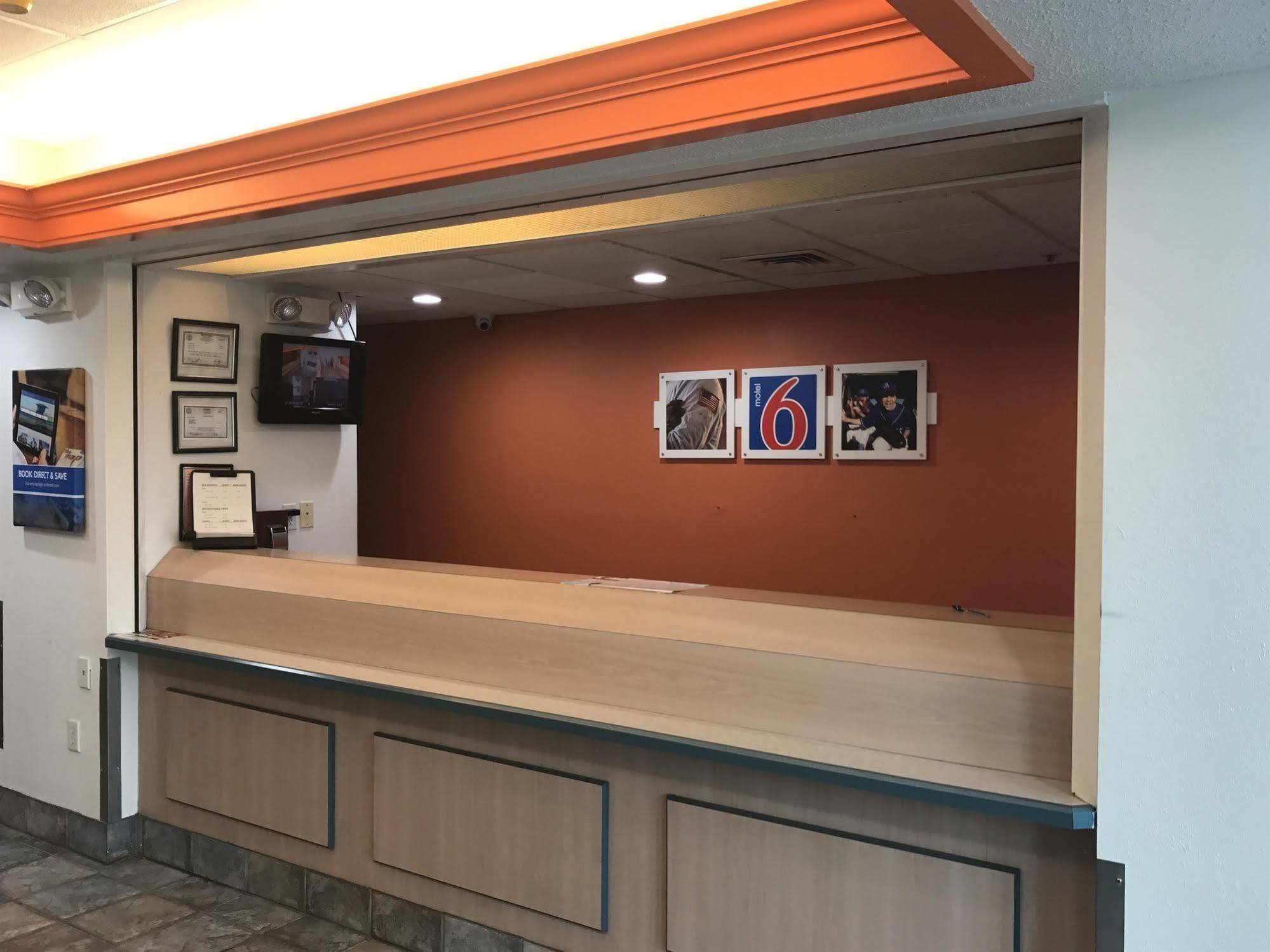 Motel 6-Newport, Tn מראה חיצוני תמונה